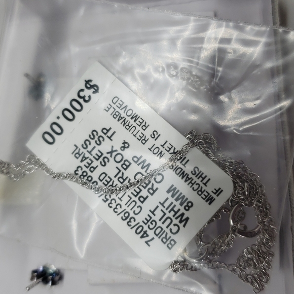 Bridge Cultured Pearl Necklace/Ring/Earrings Set - Picture 3 of 3